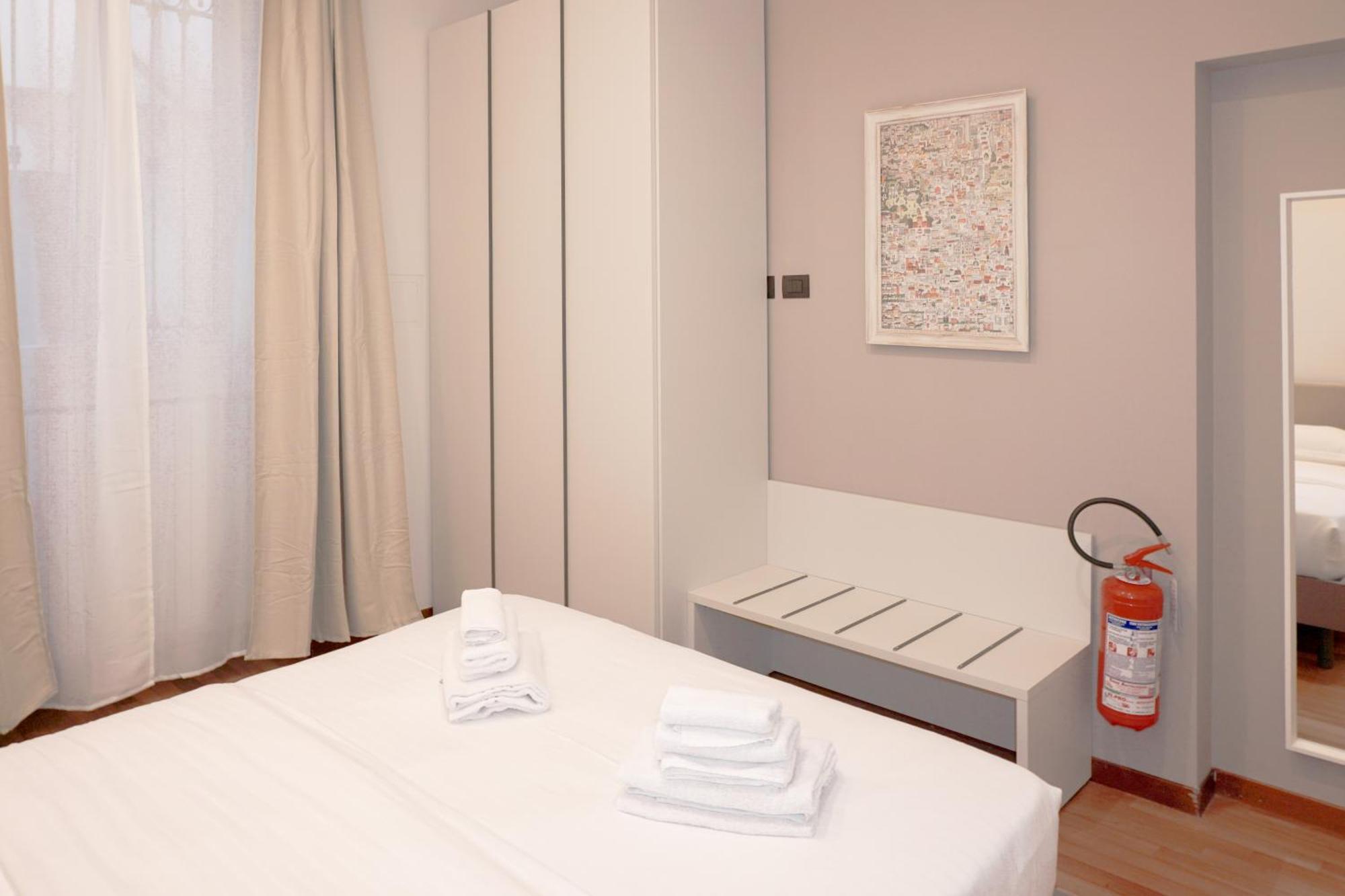 Private Near Duomo - M4 Santa Sofia Apartment Mailand